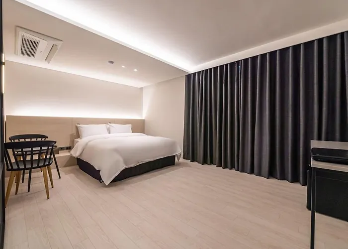 Hotel H Gasan